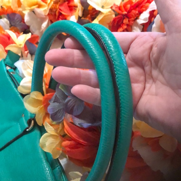 Nine West vintage pebble leather satchel. - Picture 7 of 7